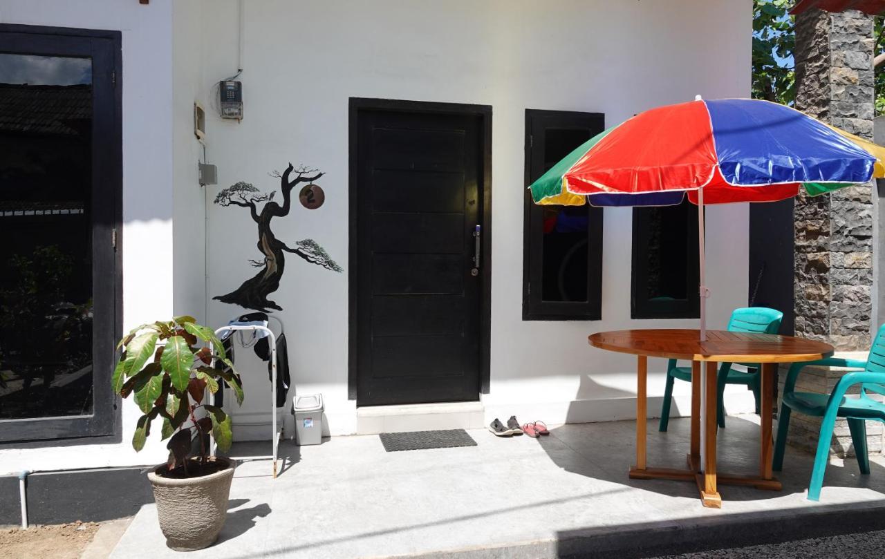 مبيت وإفطار برايا Wave House Gerupuk South Lombok المظهر الخارجي الصورة